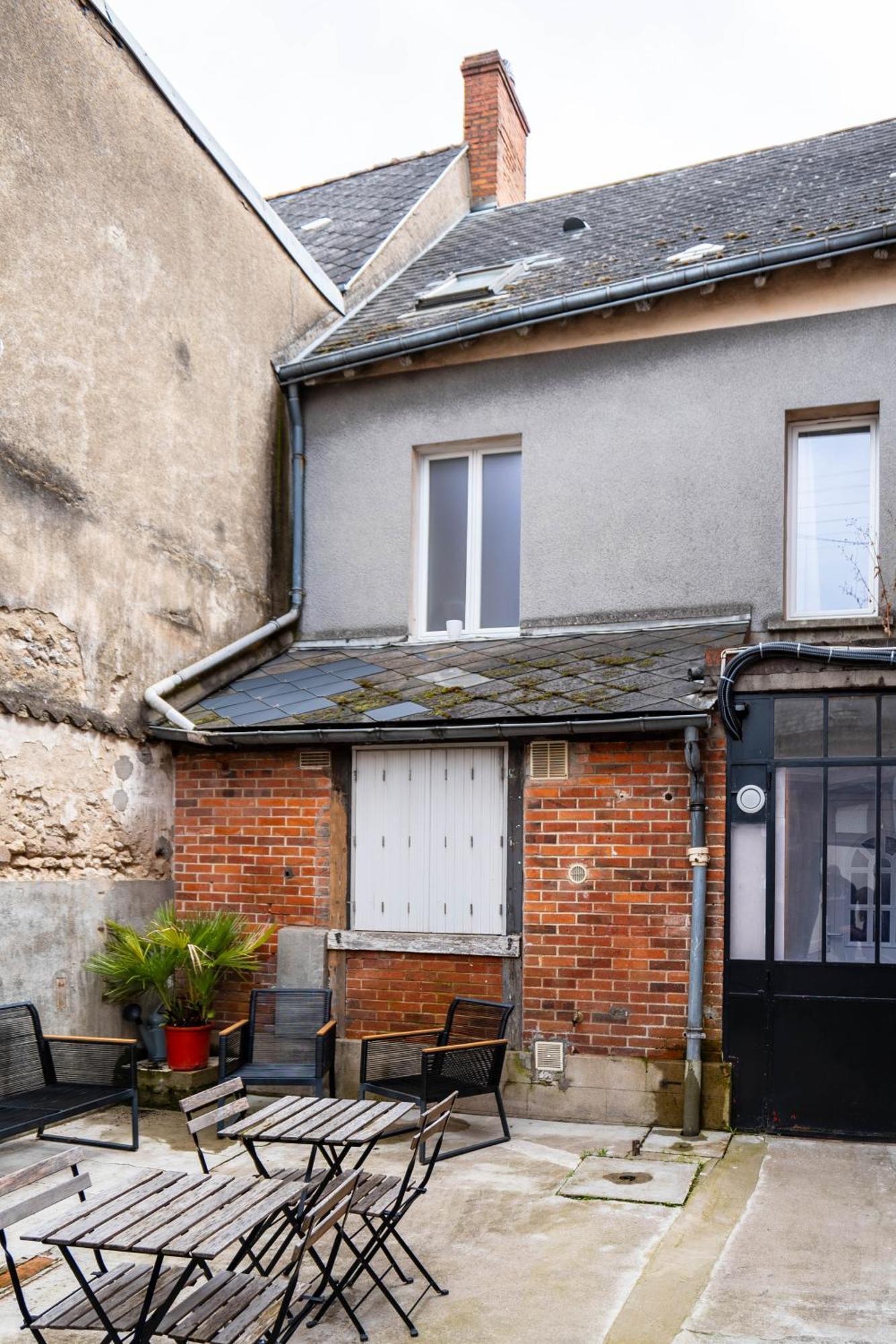 Studio Cosy Rdc, Calme Avec Cour Exterieure Саран Екстер'єр фото